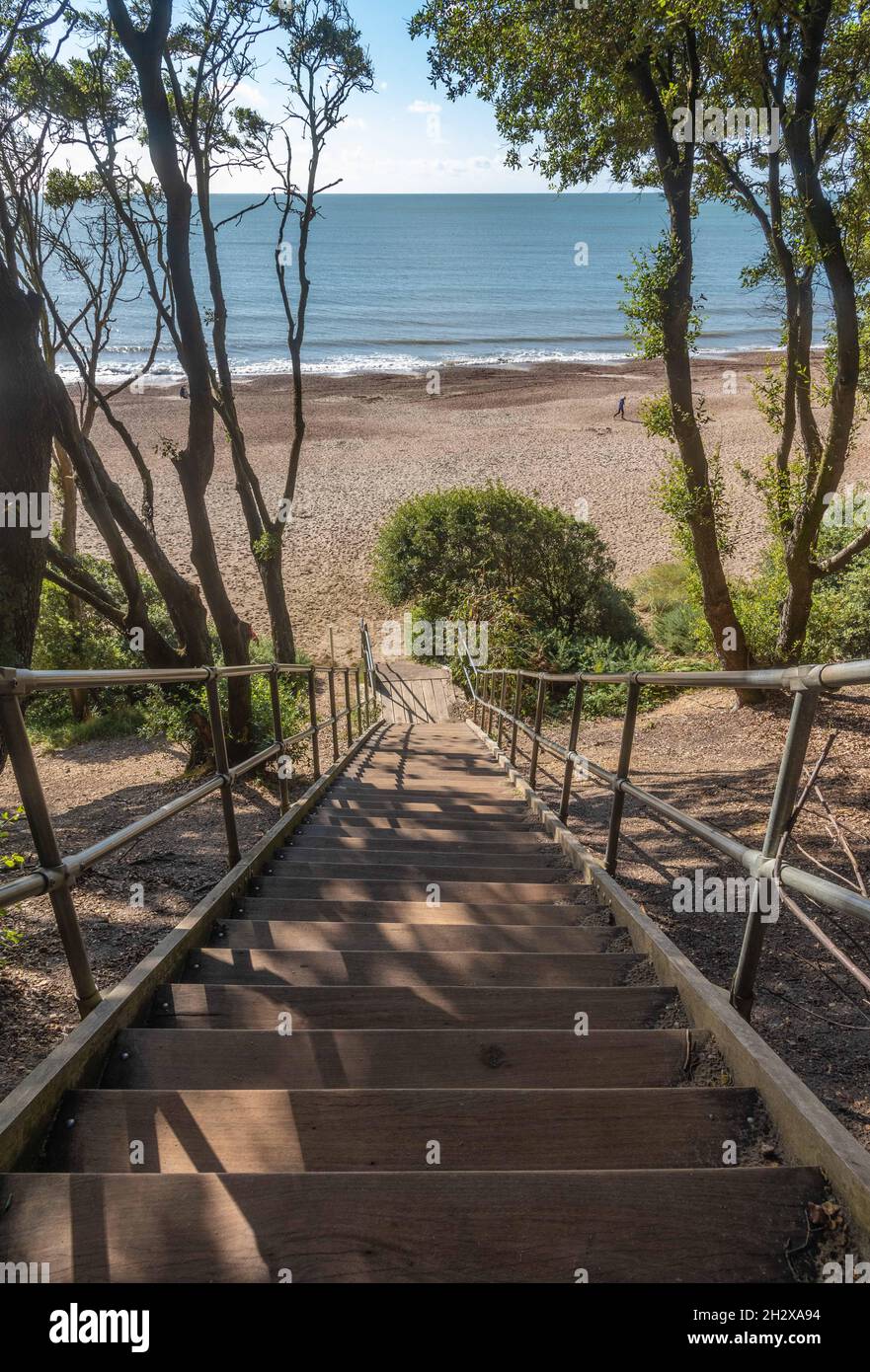 Treppe zum Strand, Highcliffe, Dorset UK Stockfoto