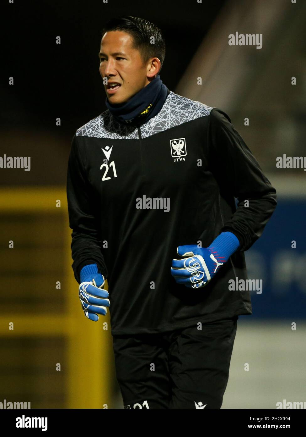 LEUVEN, BELGIEN - 24. OKTOBER: Torwart Daniel Schmidt vom STVV beim Jupiler Pro League-Spiel zwischen OH Leuven und STVV am 24. Oktober 2021 in Leuven, Belgien, beim Het King Power im Den Dreef Stadion (Foto: Perry van de Leuvert/Orange Picts) Stockfoto