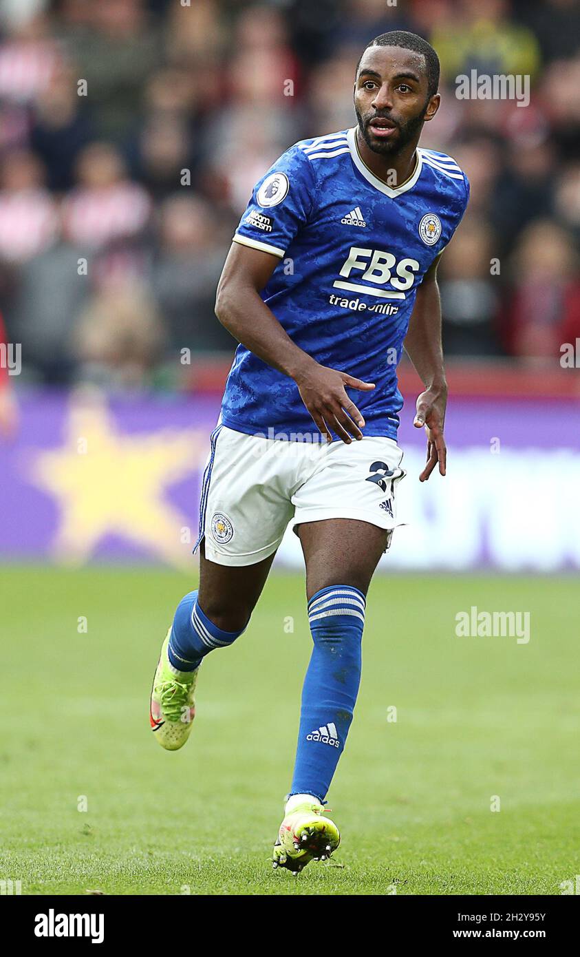 London, England, 24. Oktober 2021. Ricardo Pereira aus Leicester City während des Spiels der Premier League im Brentford Community Stadium, London. Bildnachweis sollte lauten: Paul Terry / Sportimage Stockfoto