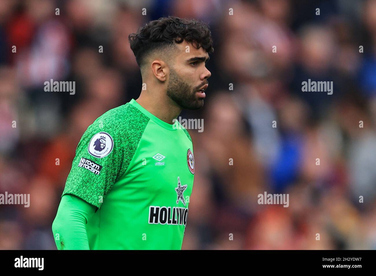 London, Großbritannien. Okt. 2021. David Raya #1 von Brentford während des Spiels in London, Großbritannien am 10/24/2021. (Foto von Mark Cosgrove/News Images/Sipa USA) Quelle: SIPA USA/Alamy Live News Stockfoto