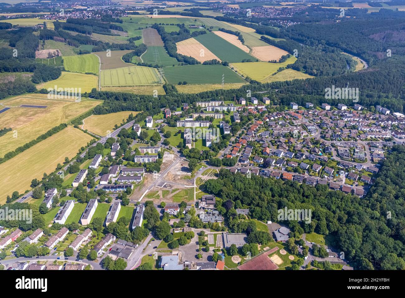 Luftaufnahme, Baustelle in Wohnsiedlung am Moosfelder Ring, Eschenstraße, Neheim, Arnsberg, Sauerland, Nordrhein-Westfalen, Deutschland, DE, Stockfoto