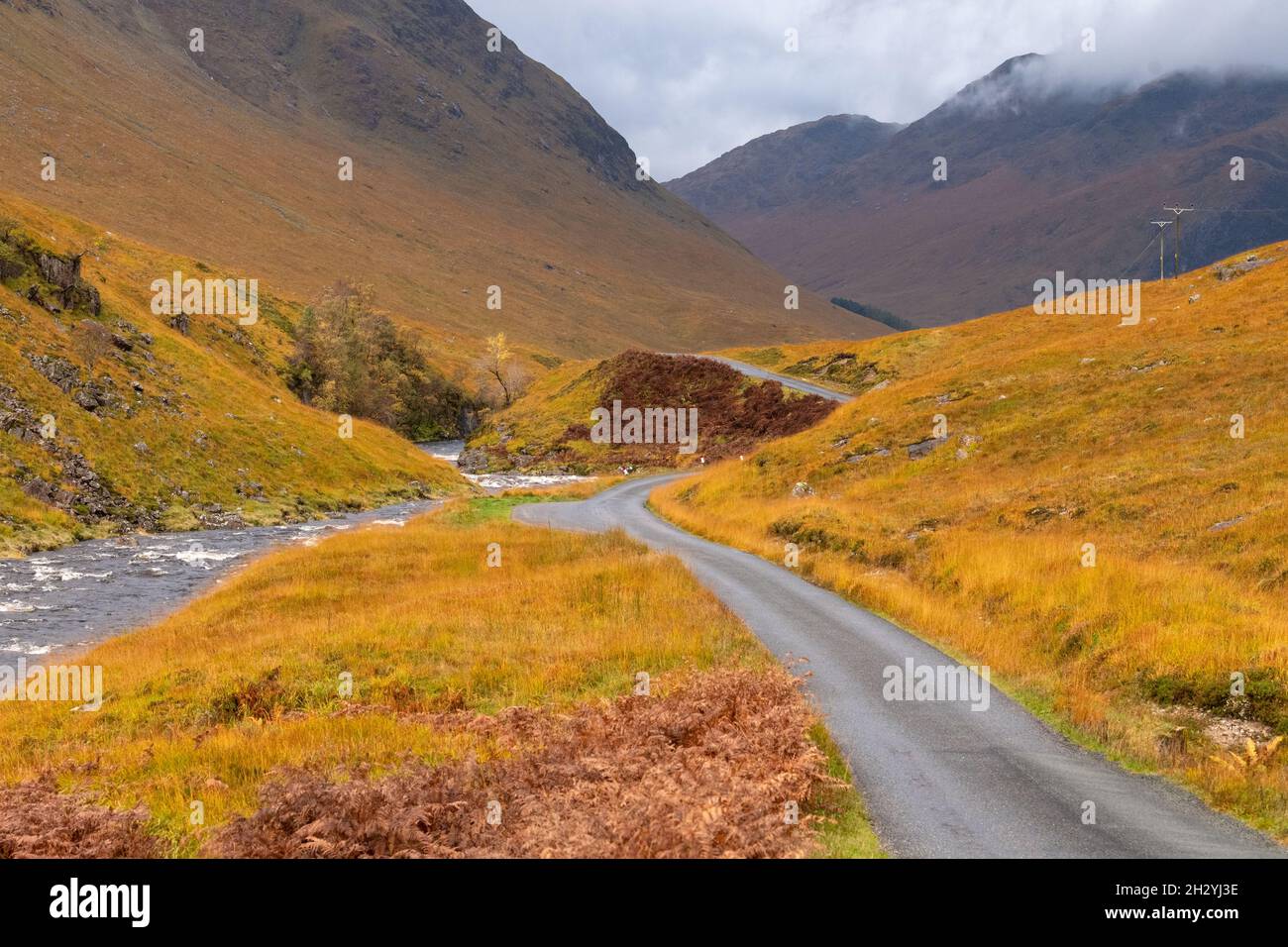 Glen Etive und River Etive im Herbst, Schottland, Großbritannien Stockfoto