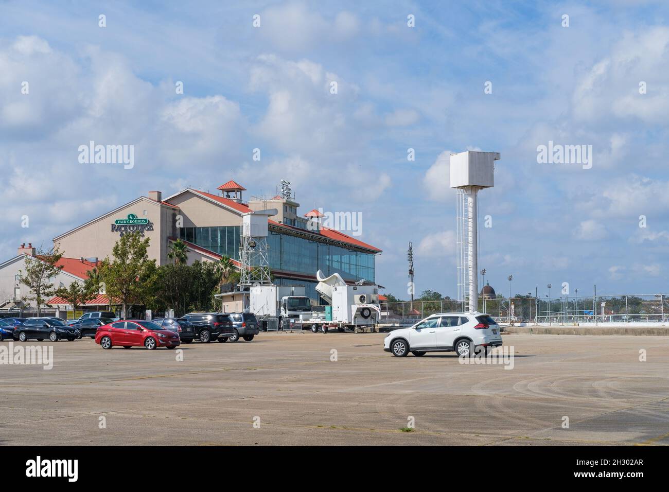 NEW ORLEANS, LA, USA - 23. OKTOBER 2021: Rennstrecke der New Orleans Fairgrounds Stockfoto