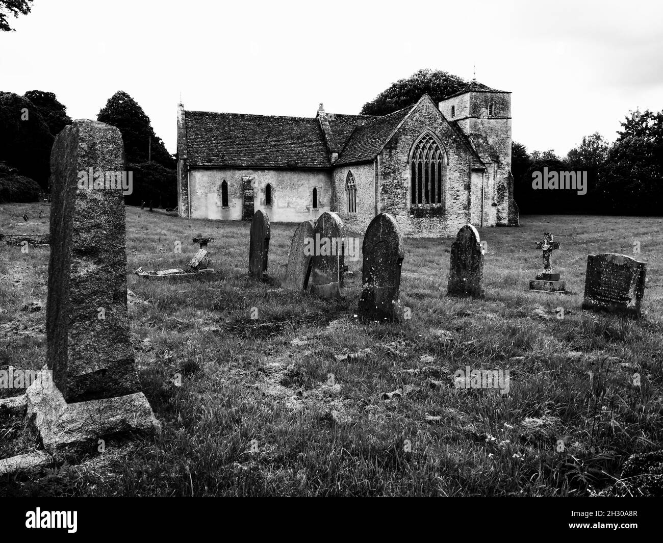 Kirche St. Michael & St. Martin im Dorf Eastleach Martin, Cotswolds, Gloucestershire Stockfoto