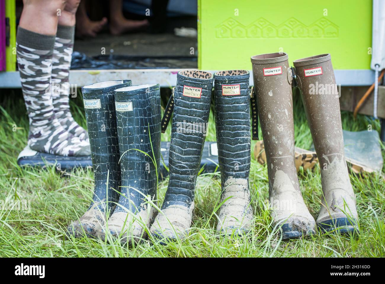 Hunter jimmy hotsell choo wellies