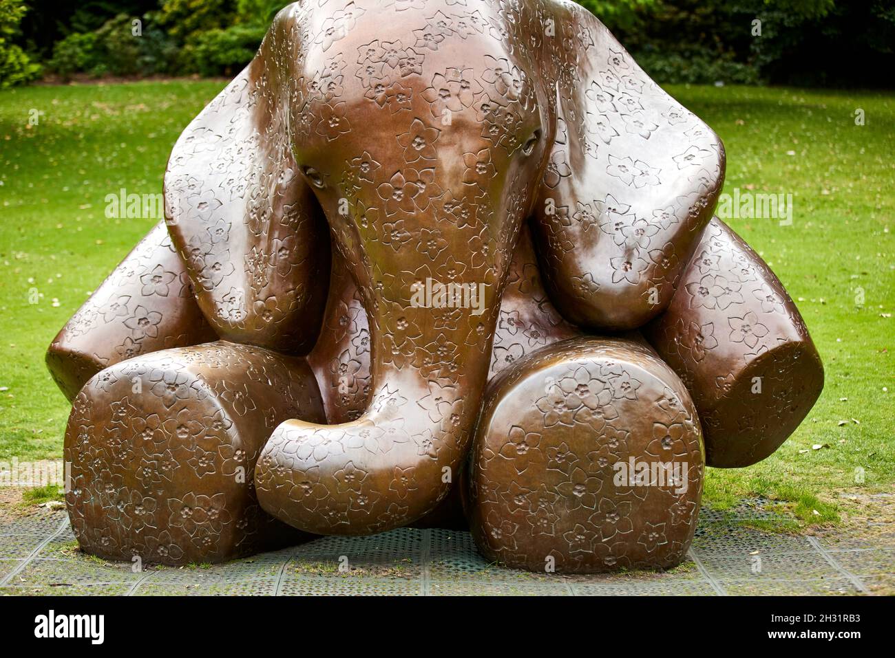 Edinburgh, Schottland, Princess Street Gardens „Elephants Never Forget“, erstellt vom Künstler Andy Scott Stockfoto