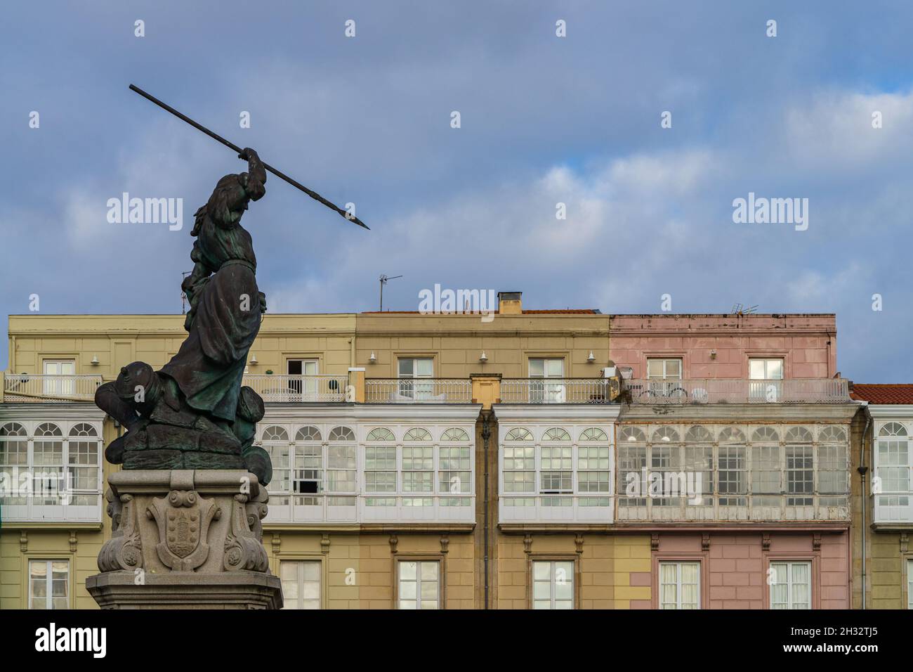 Blick auf die Plaza de Maria Pita in der Stadt A Coruna in Galicien, Spanien Stockfoto