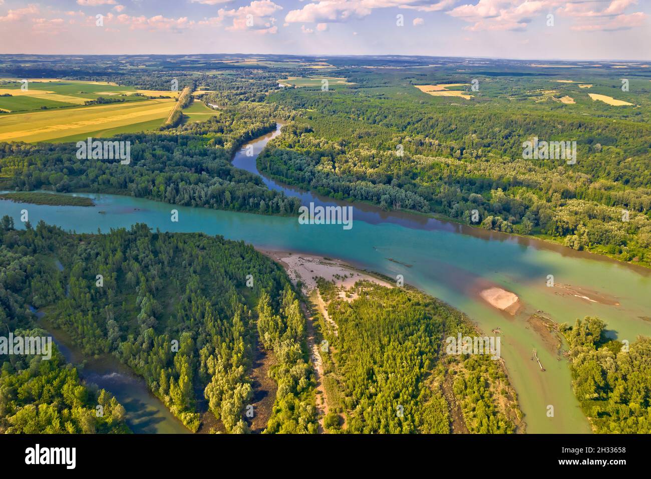 Luftaufnahme der Drau und Mura Mündung, Podravina Region von Kroatien, Grenze zu Ungarn Stockfoto