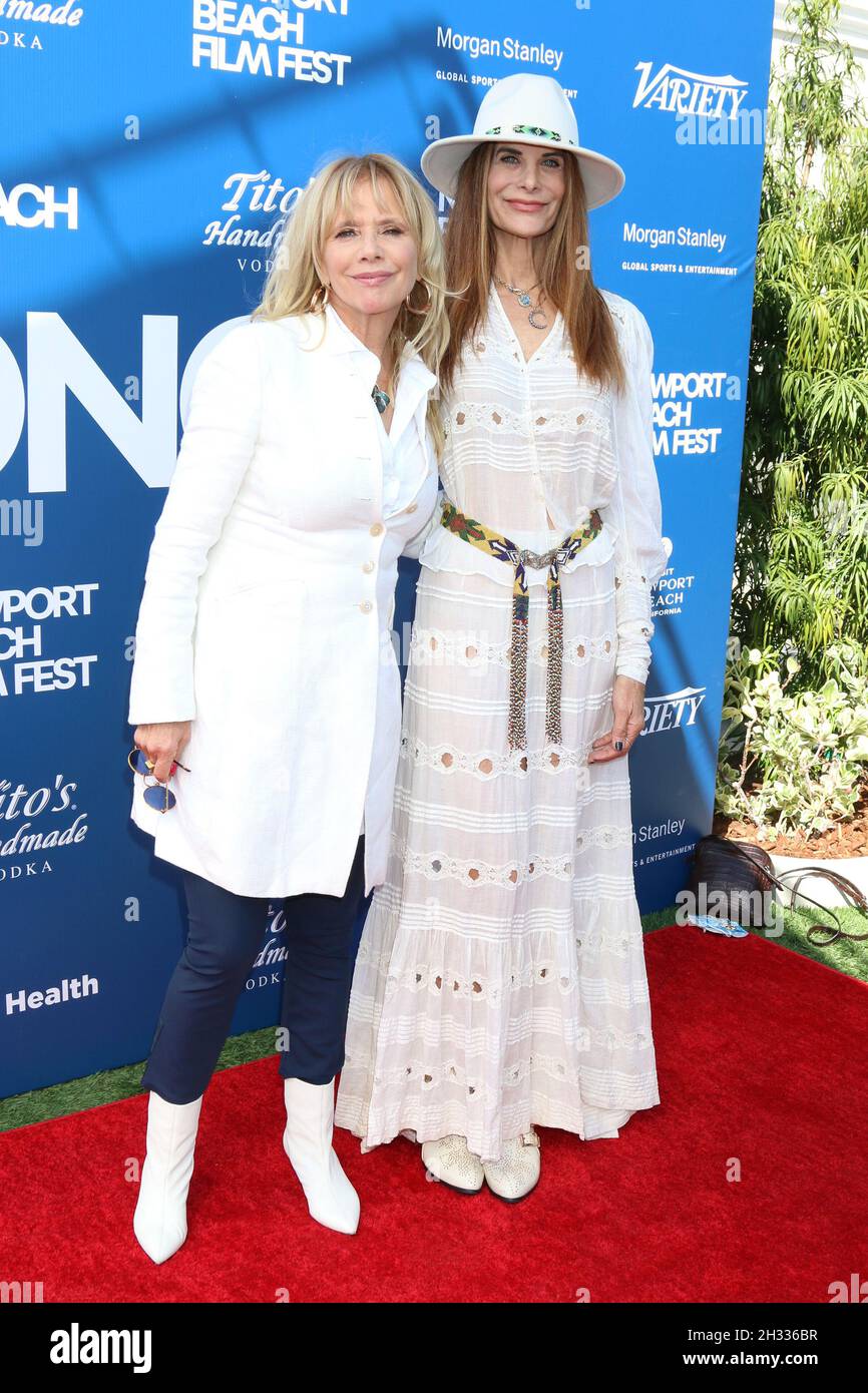 LOS ANGELES - Okt 24: Rosanna Arquette, Hilary Shepard beim 22. Jährlichen Newport Beach Film Festival präsentiert Festival Honours & Variety's 10 Schauspieler, die am 24. Oktober 2021 im Balboa Bay Club in Newport Beach, CA, zu sehen sind (Foto: Katrina Jordan/Sipa USA) Stockfoto