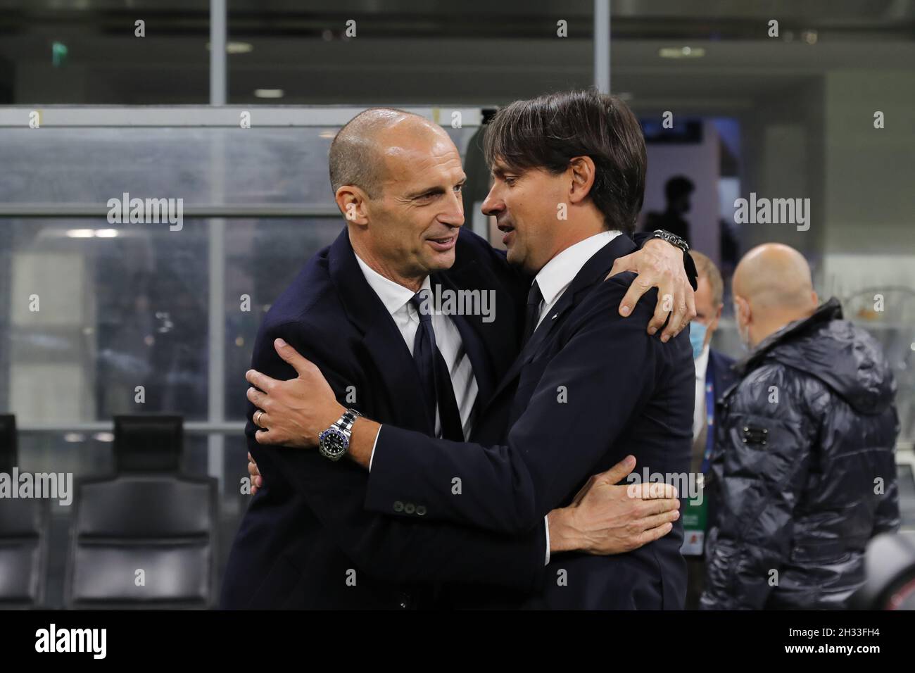 Massimiliano Allegri, Cheftrainer des FC Juventus, und Simone Inzaghi, Cheftrainer des FC Internazionale, während des Fußballspiels der Serie A 2021/22 zwischen dem FC Stockfoto