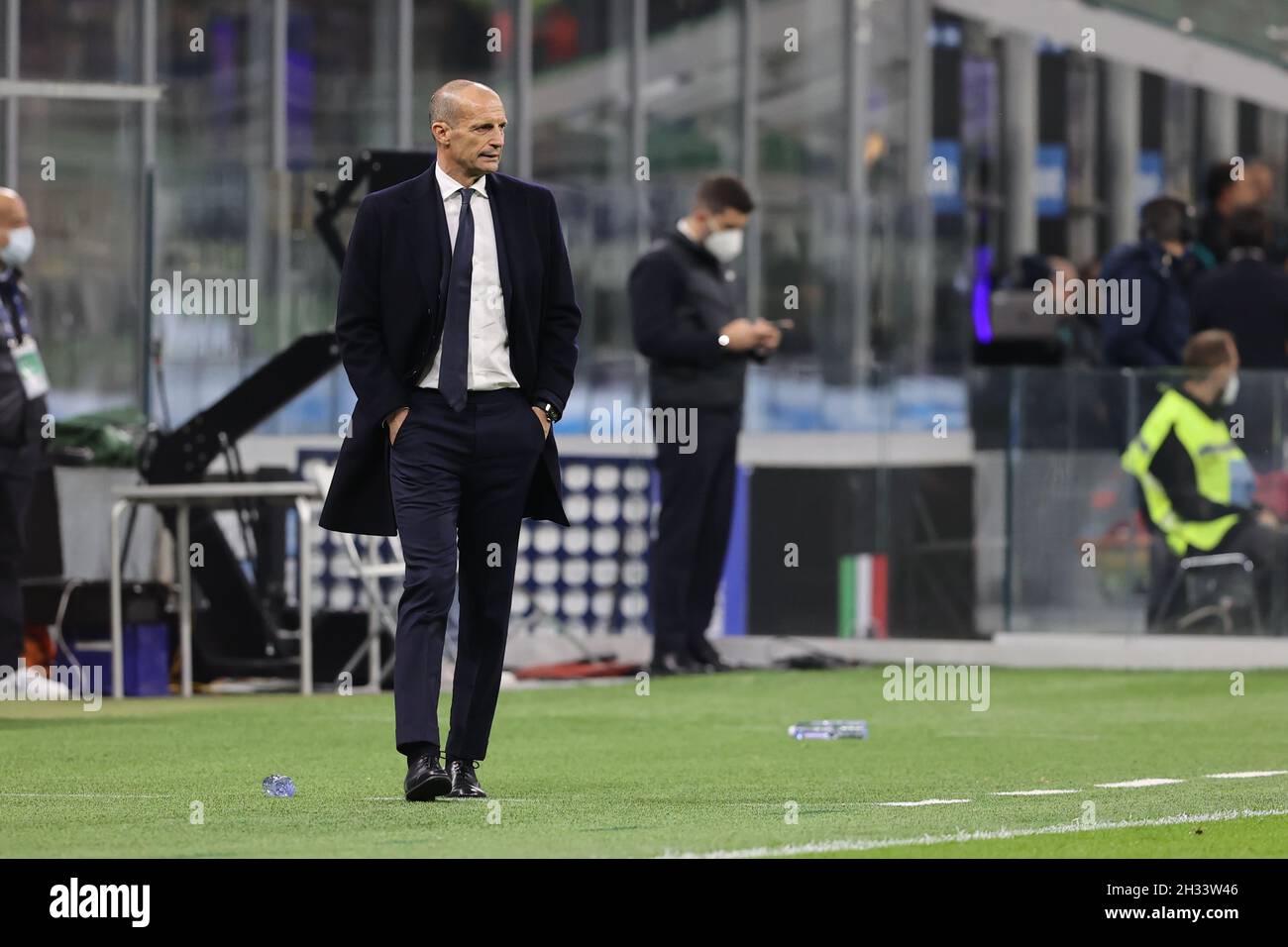 Massimiliano Allegri Cheftrainer des FC Juventus während des Fußballspiels der Serie A 2021/22 zwischen dem FC Internazionale und dem FC Juventus in Giuseppe Meazza Stockfoto
