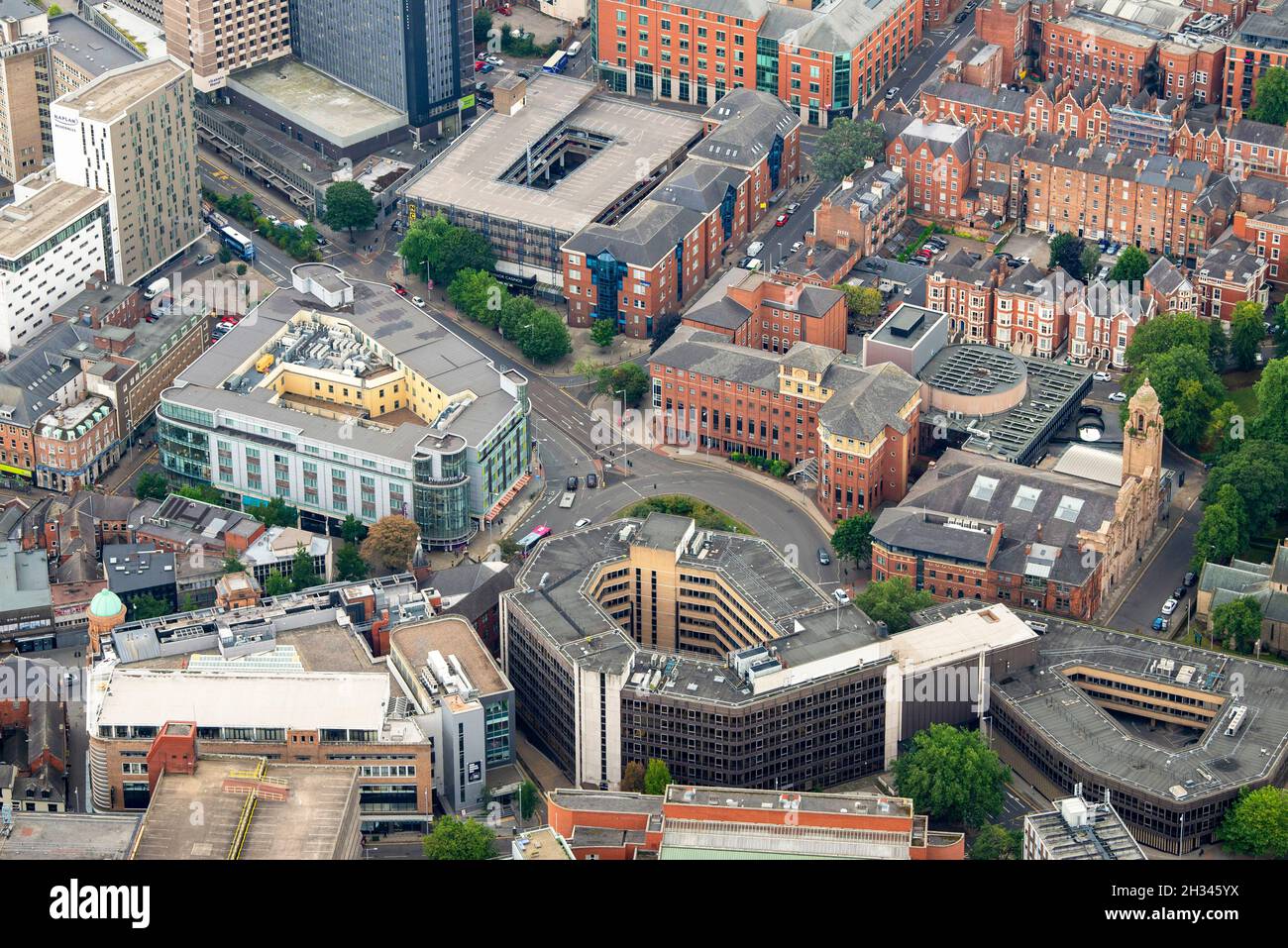 Luftaufnahme von Maid Marian Way und Derby Road in Nottingham City, Nottinghamshire England Stockfoto