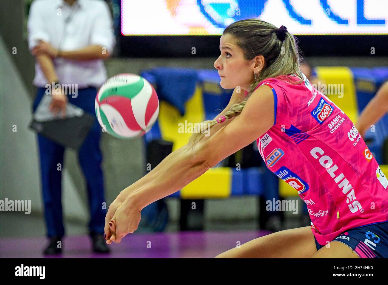 Palaverde, Treviso, Italien, 21. Oktober 2021, Cristina Chirichella (Novara) während des Imoco Volley Conegliano gegen Igor Gorgonzola Novara - Volleyball Ita Stockfoto