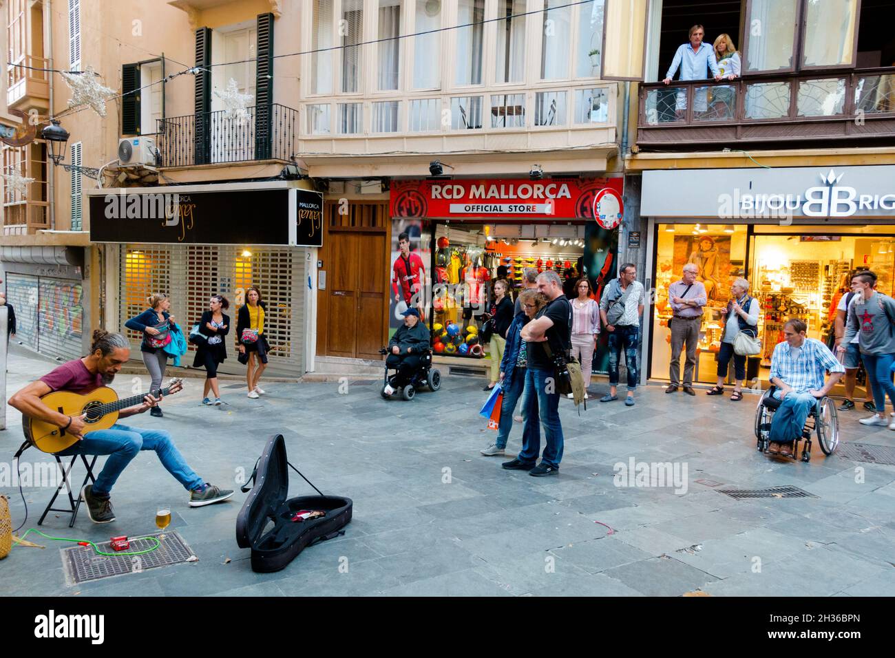 Gitarrenmusiker in der Altstadt von Palma de Mallorca Altstadt von Spanien Europa Stockfoto