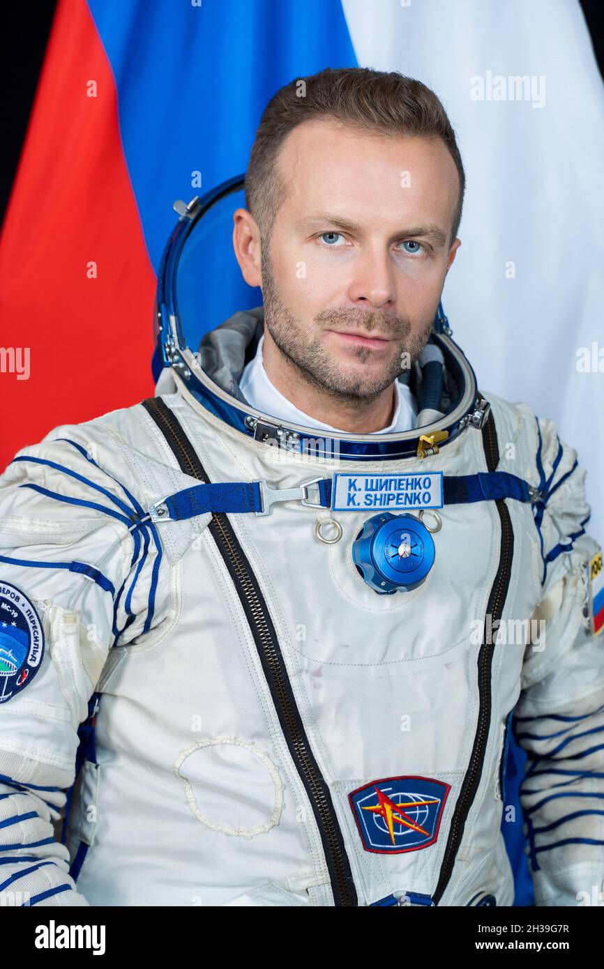 STAR CITY, RUSSLAND - 26. August 2021 - Spaceflight-Teilnehmer und Sojus MS-19 Board Engineer Schauspieler und Regisseur Klim Shipenko posiert für ein Porträt bei t Stockfoto