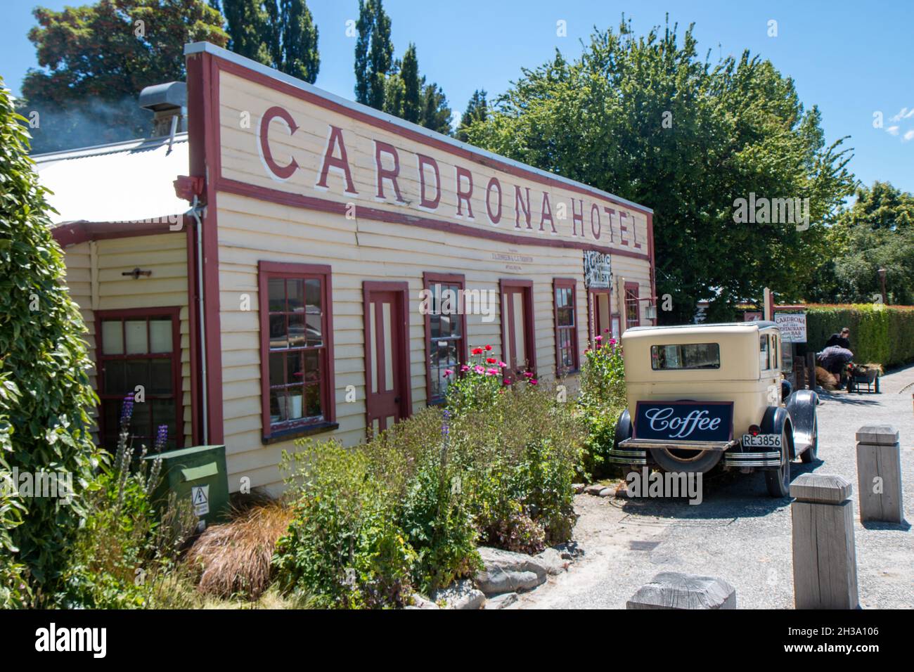 Vorderseite des Cardrona Hotels, Cetral Otago, Neuseeland Stockfoto