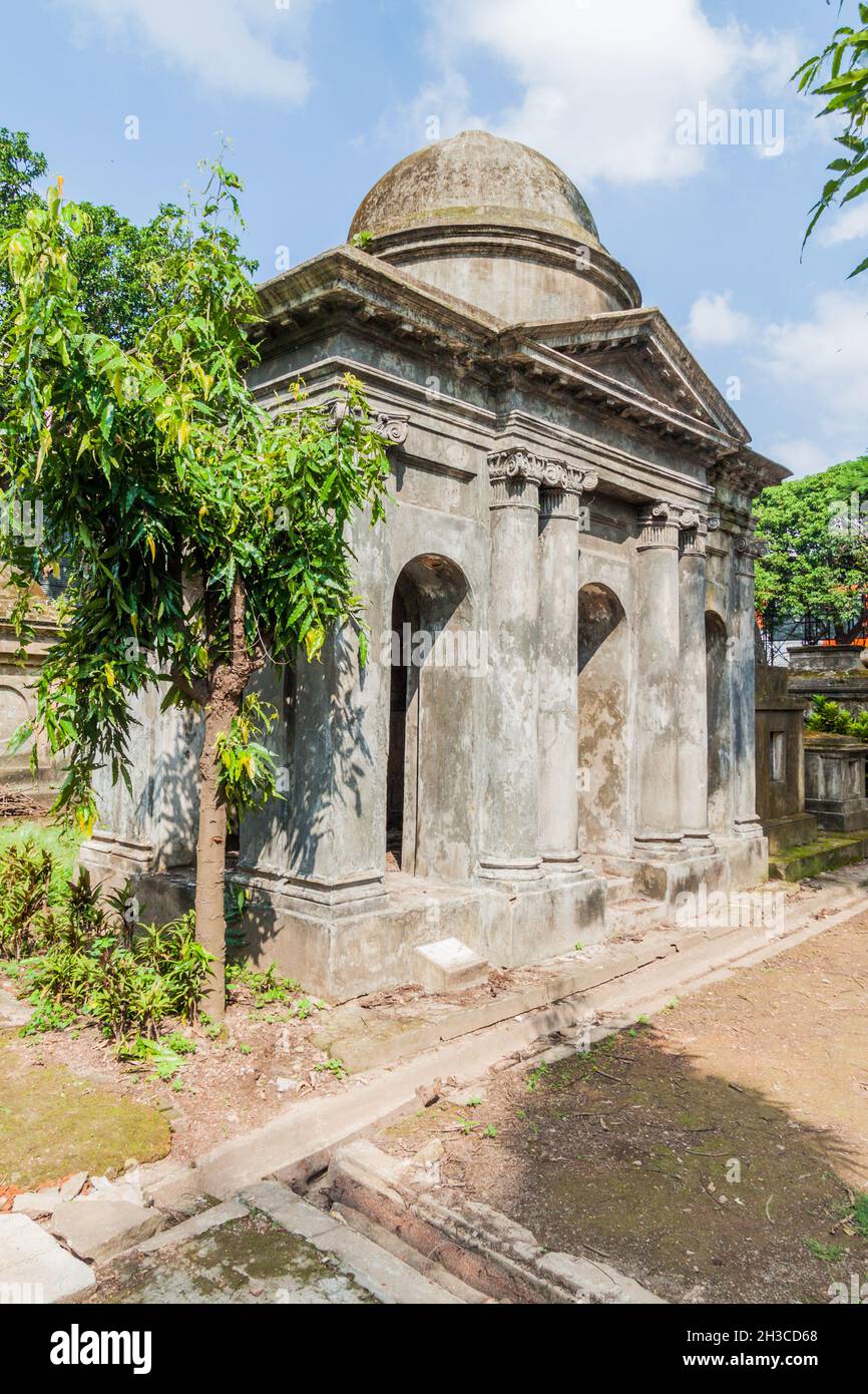 Grab auf dem South Park Street Cemetery in Kalkutta, Indien Stockfoto