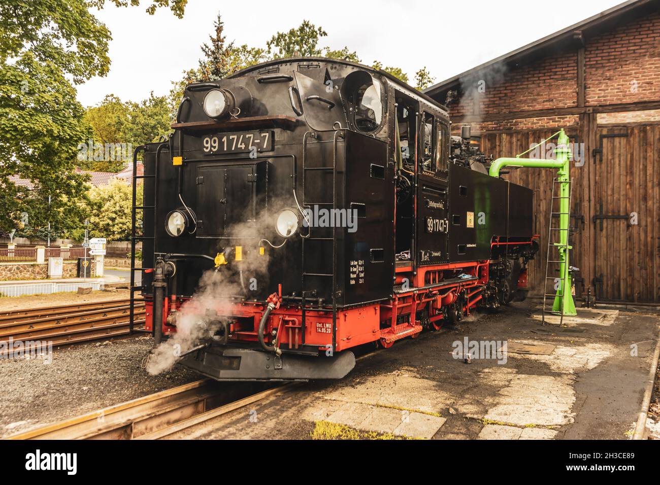Alte historische Schmalspurdampflokomotive Stockfoto