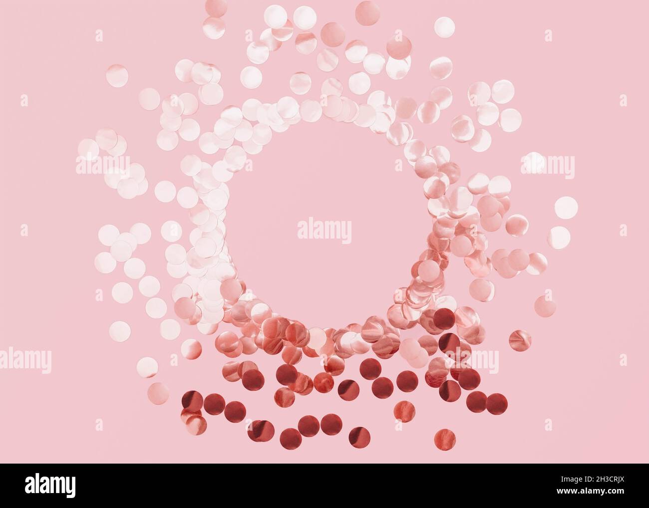 Abstrakter roségoldfarbener Hintergrund mit Kopierfläche. Stockfoto