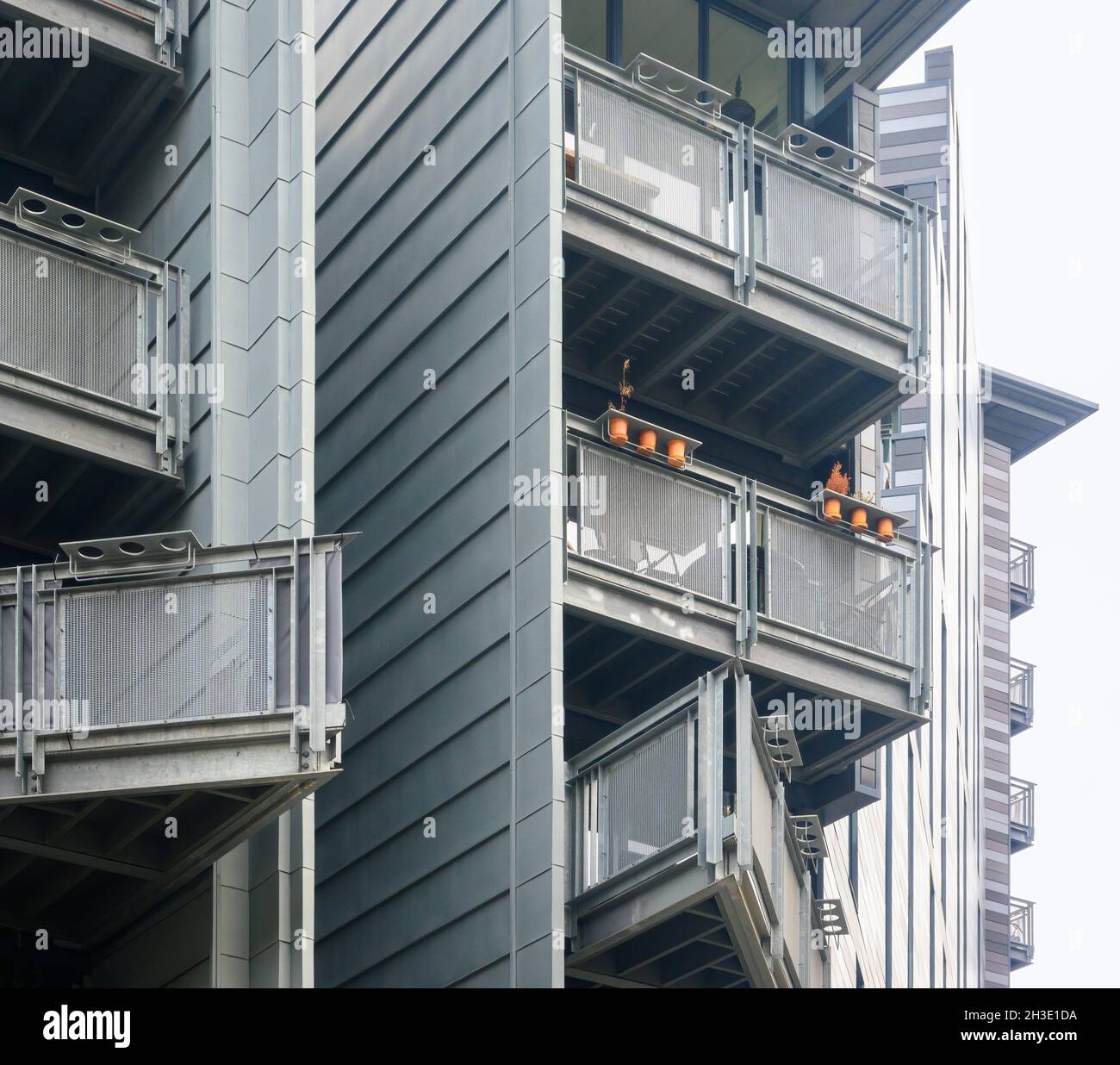 Edinburgh, Schottland, Großbritannien - Wohnungsentwicklung (Quartermile Wohn- und Geschäftsentwicklung) von Richard Murphy Architects Stockfoto