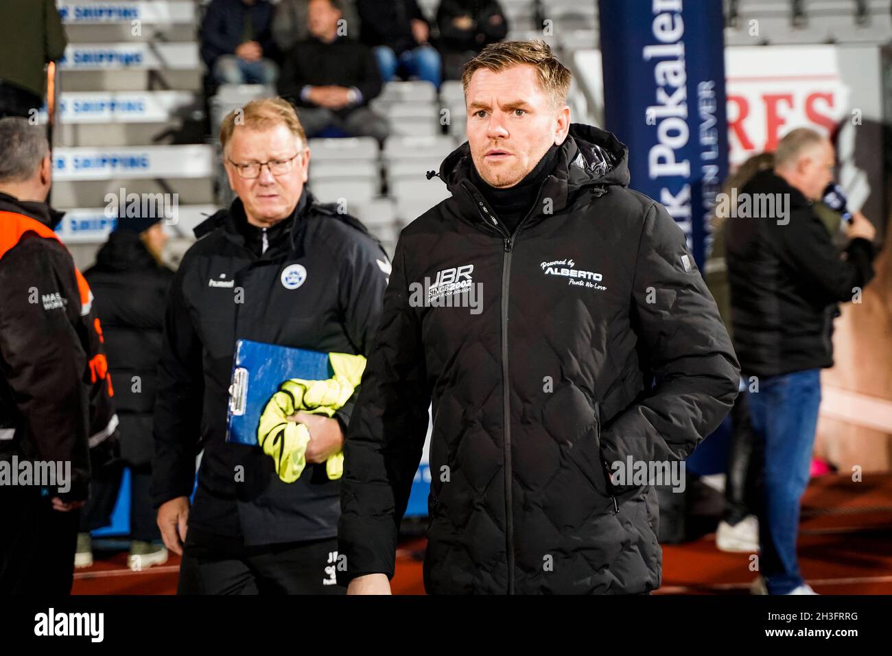 Aarhus, Dänemark. Oktober 2021. Cheftrainer Michael Boris von Soenderjyske beim Sydbank Cup-Spiel zwischen Aarhus GF und Soenderjyske im Ceres Park in Aarhus. (Foto: Gonzales Photo/Alamy Live News Stockfoto