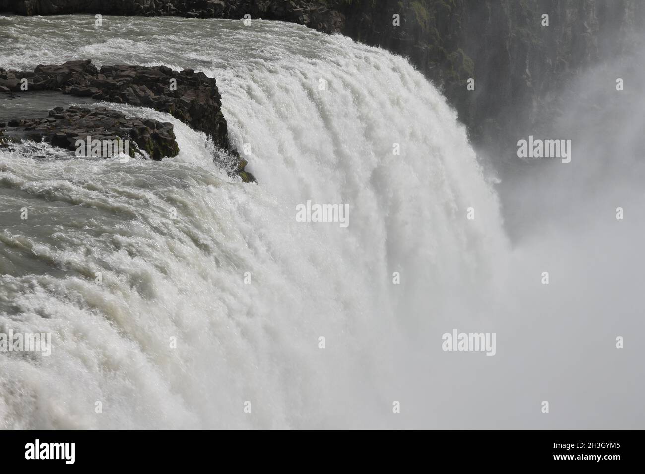 Gullfoss (die goldenen Fälle) Wasserfall. Die Schlucht des Flusses HvÃ­tÃ¡ Stockfoto