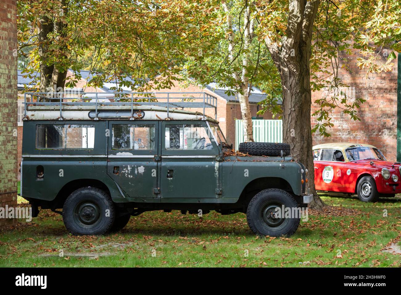 1975 Land Rover Serie 3 im Bicester Heritage Center Herbst sonntag Scramble Veranstaltung. Bicester, Oxfordshire, England Stockfoto