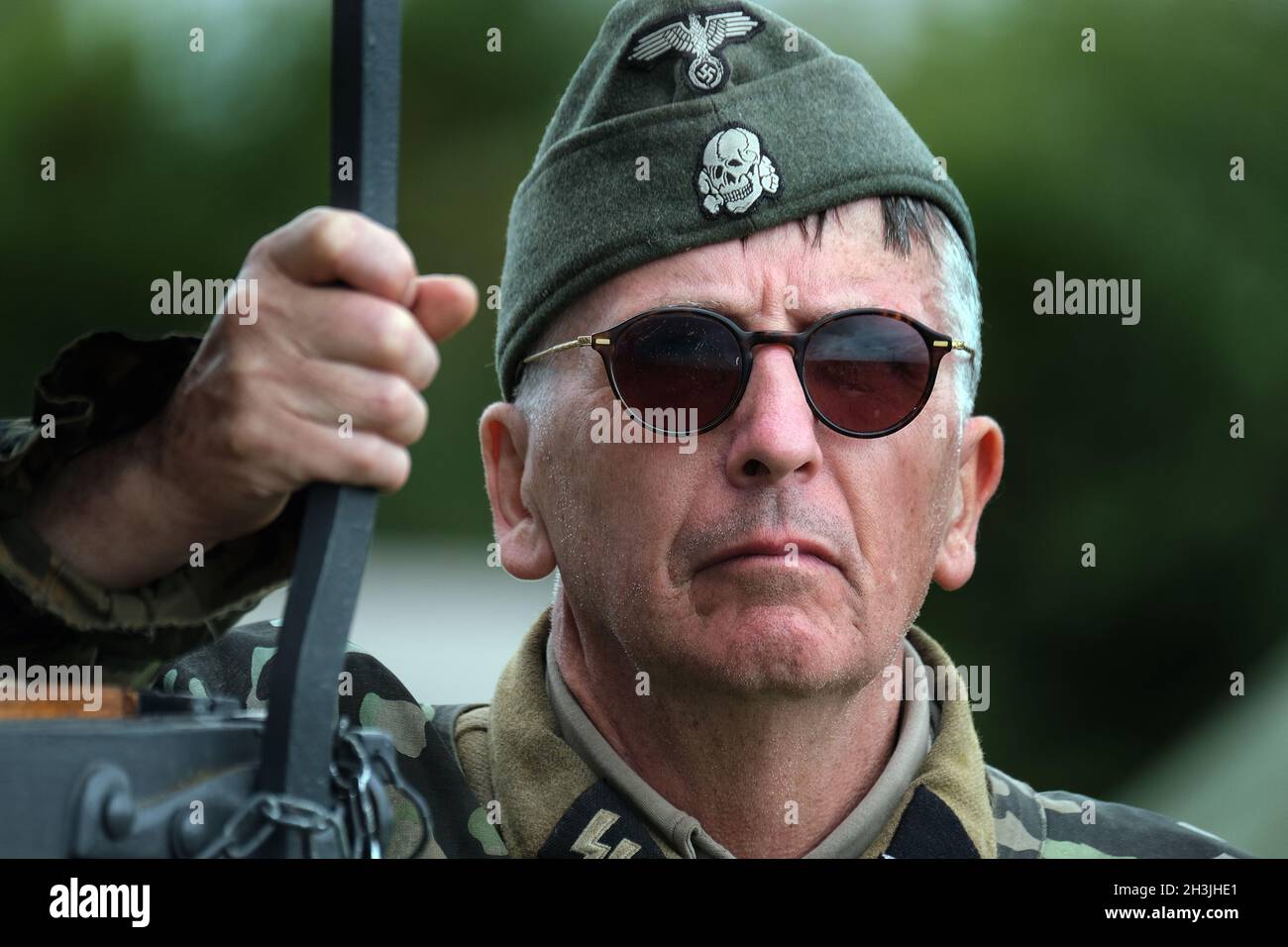 Yorkshire Kriegserfahrung, August 2021. Darsteller in deutscher Uniform des zweiten Weltkriegs. Stockfoto