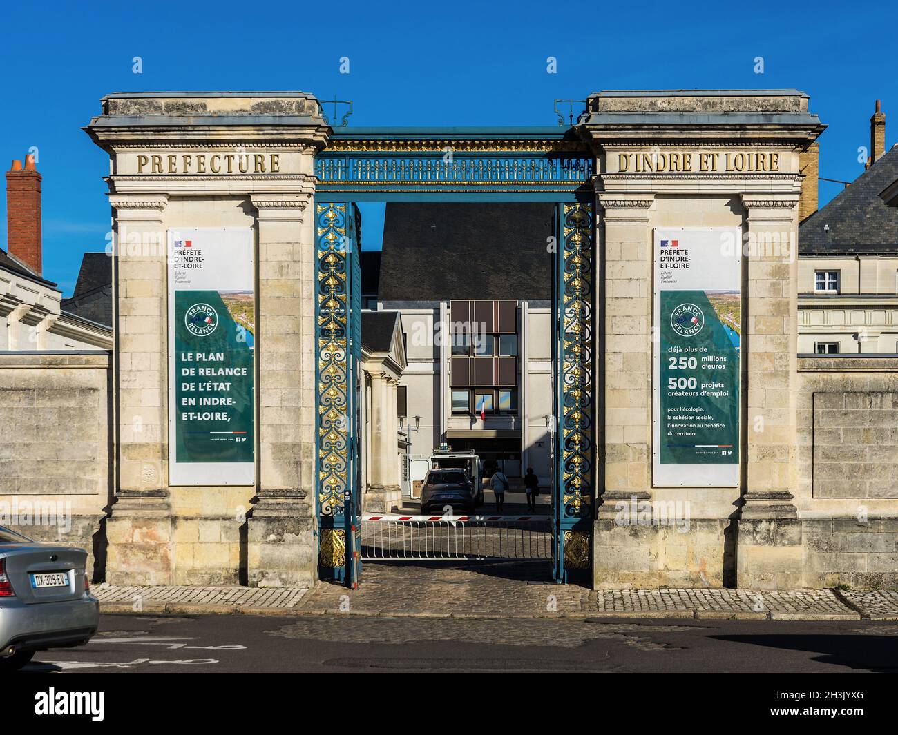 Eingang zur Departmental Prefecture - Tours, Indre-et-Loire (37), Frankreich. Stockfoto