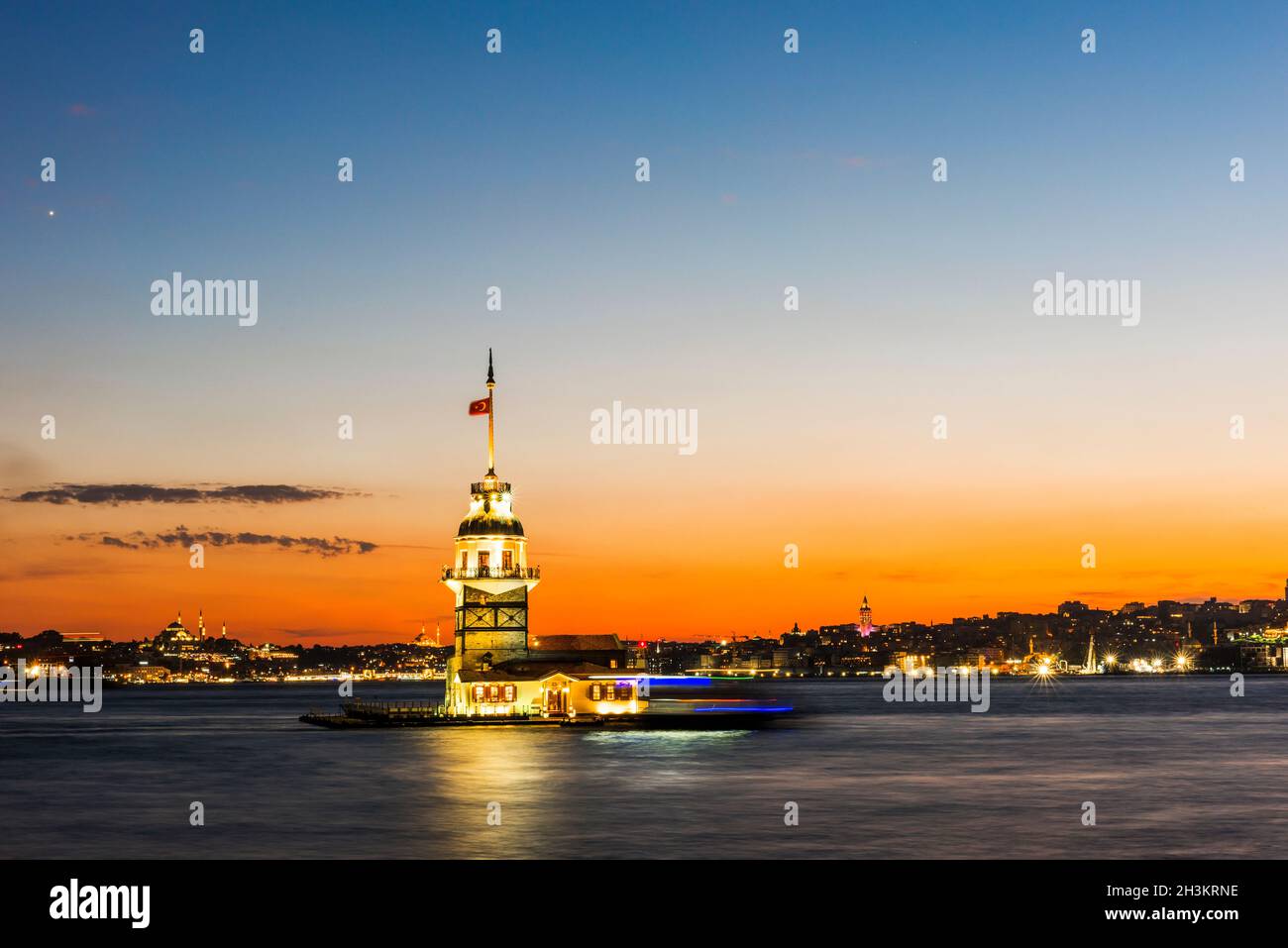 Maiden's Tower in Istanbul, Türkei (KIZ KULESI - USKUDAR) Stockfoto