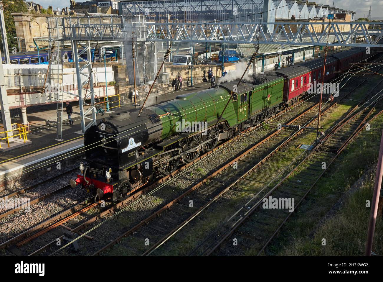 Tornado-Dampflokomotive an der Carlisle Station Carlisle Cumbria England Stockfoto