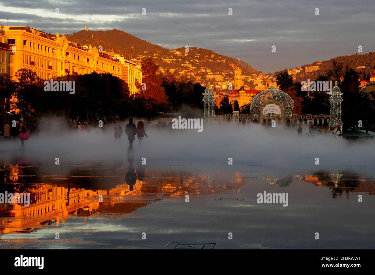 FRANKREICH. ALPES-MARITIMES (06). SCHÖN. PROMENADE DU PAILLON WAY Stockfoto