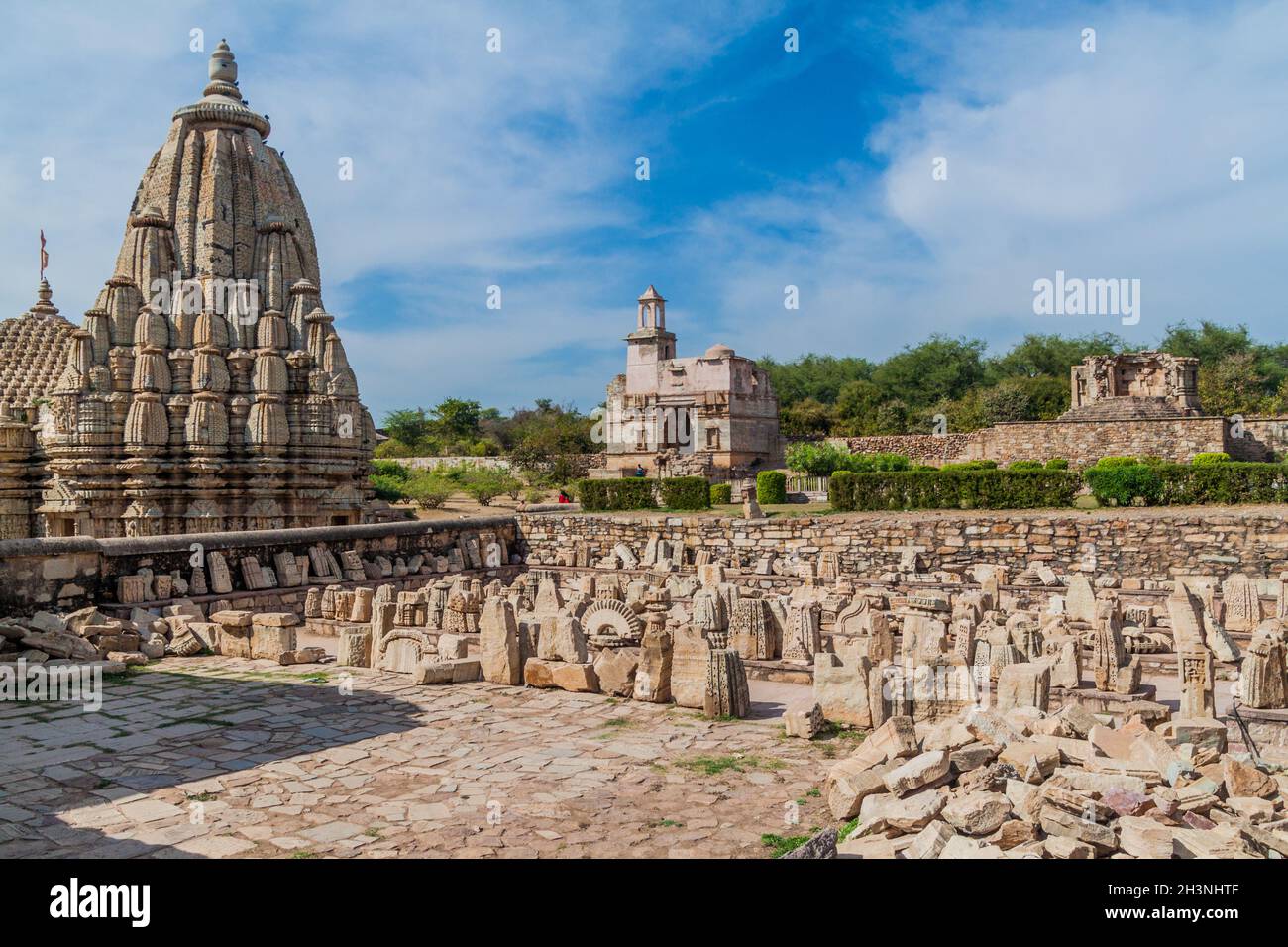 Sati Steine bei Mahasati im Chittor Fort in Chittorgarh, Rajasthan Staat, Indien Stockfoto