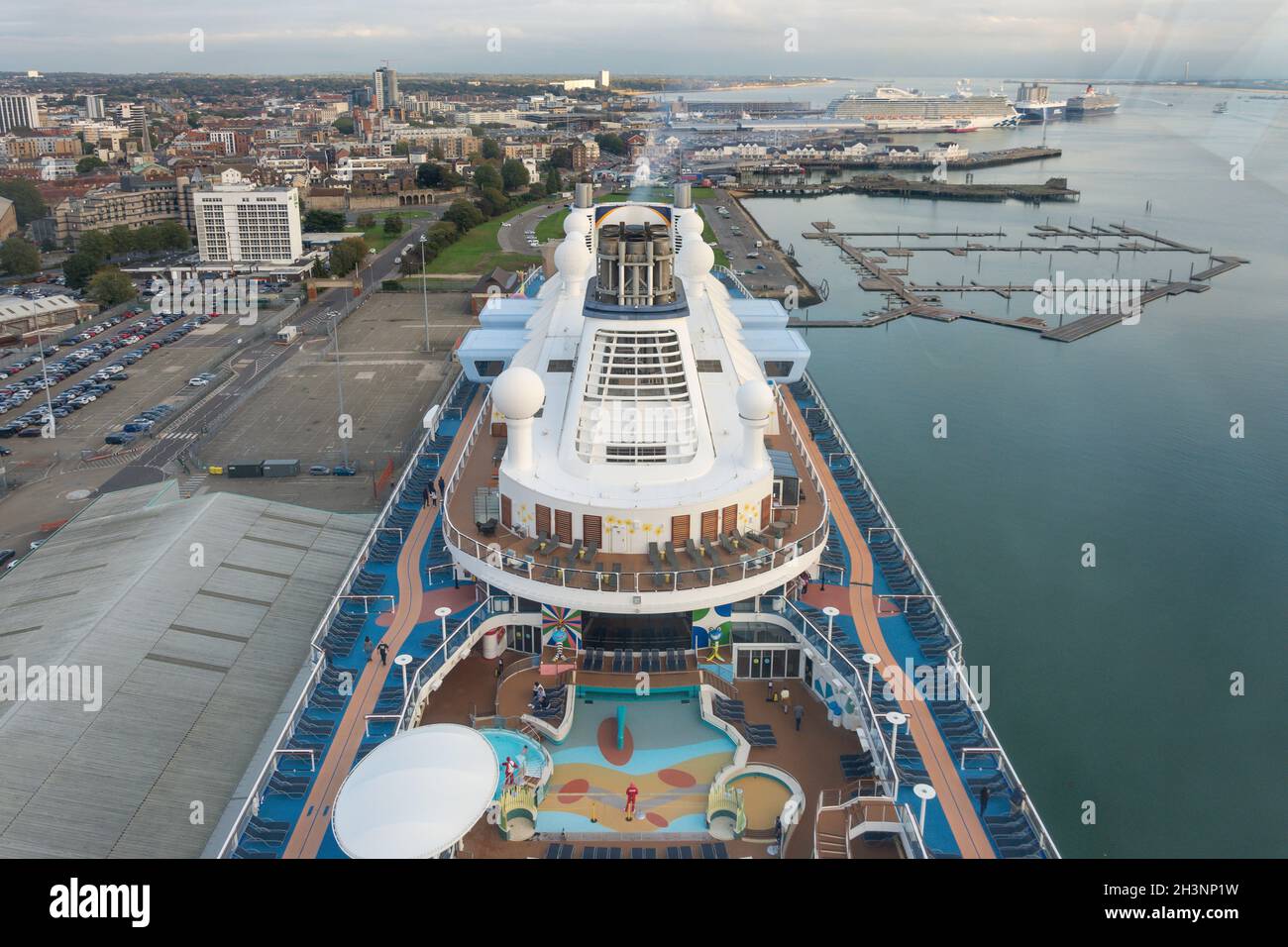 North Star POV-Luftfahrt auf dem Royal Caribbean „Anthem of the Seas“-Kreuzschiff, Southampton, Hampshire, England, Großbritannien Stockfoto
