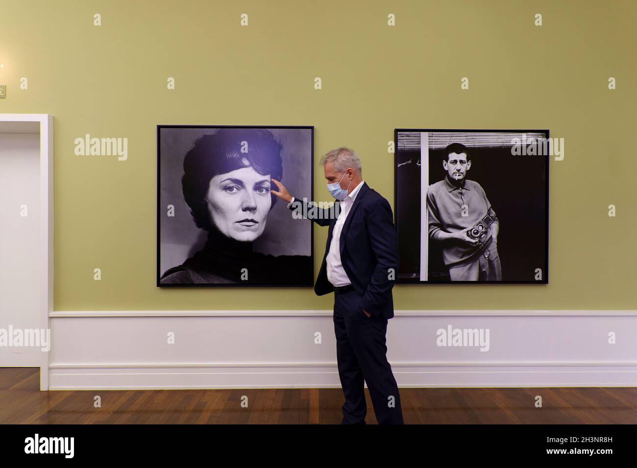 Berlin, Deutschland. Okt. 2021. Am 31. Oktober 2021 wird die umfassende Retrospektive Helmut