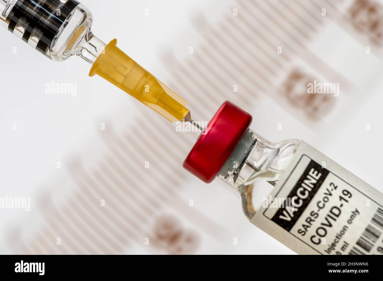 Impfung gegen das COVID-19-Virus Stockfoto
