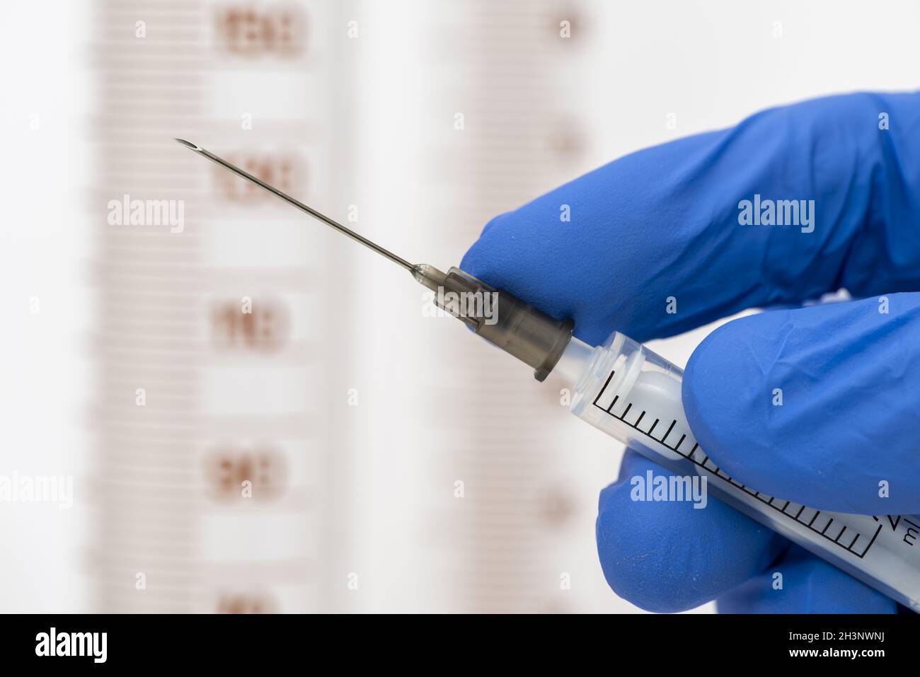 Impfung gegen das COVID-19-Virus Stockfoto