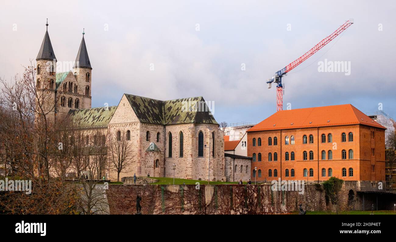 Abendstimmung an der Elbe in Magdeburg Stockfoto