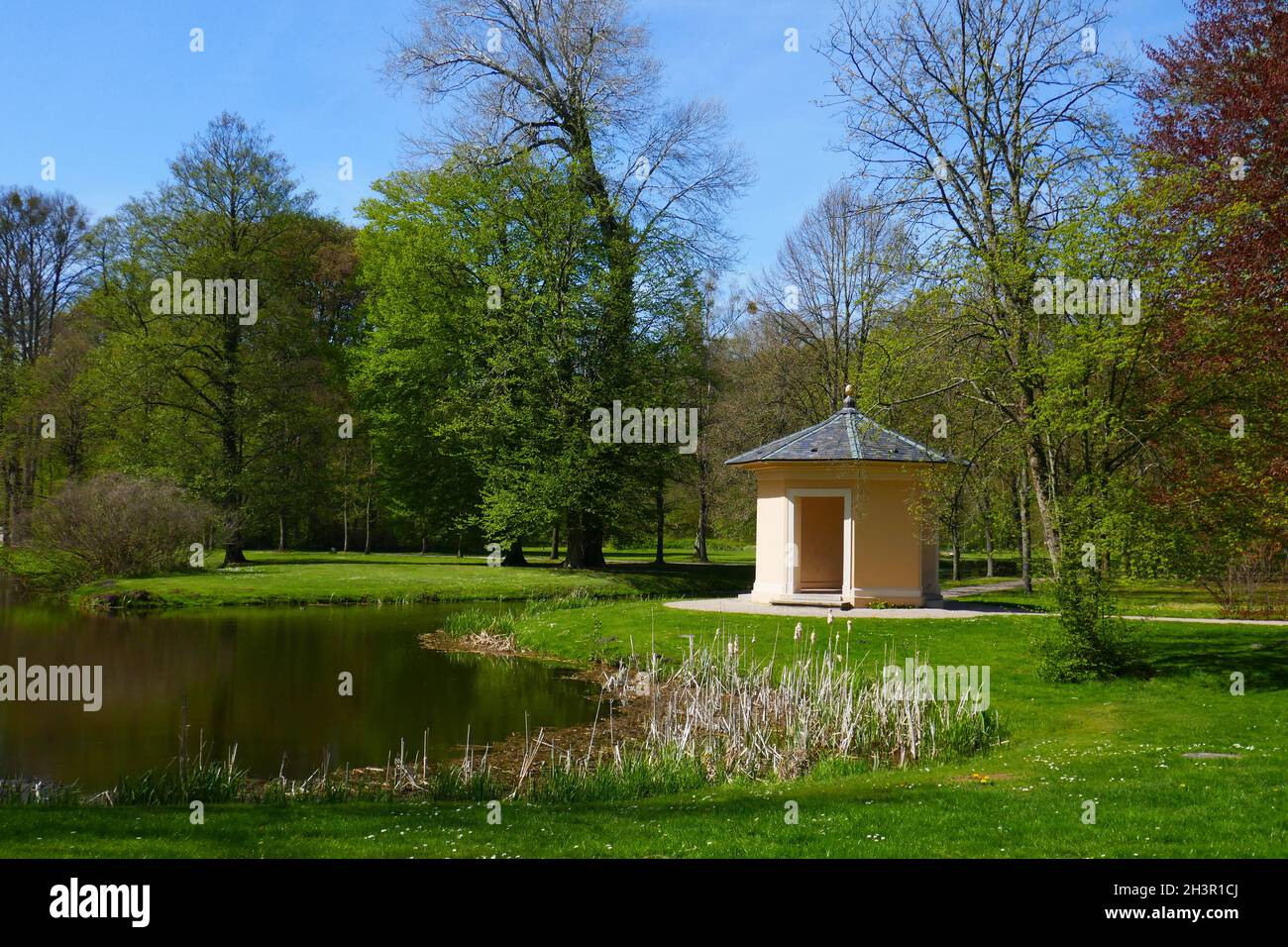 Teehaus im Schlosspark Ludwigslust Stockfoto
