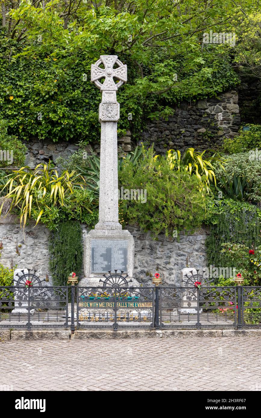 MARAZION, CORNWALL, Großbritannien - MAI 11 : Blick auf das Kriegsdenkmal in Marazion, Cornwall am 11. Mai 2021 Stockfoto