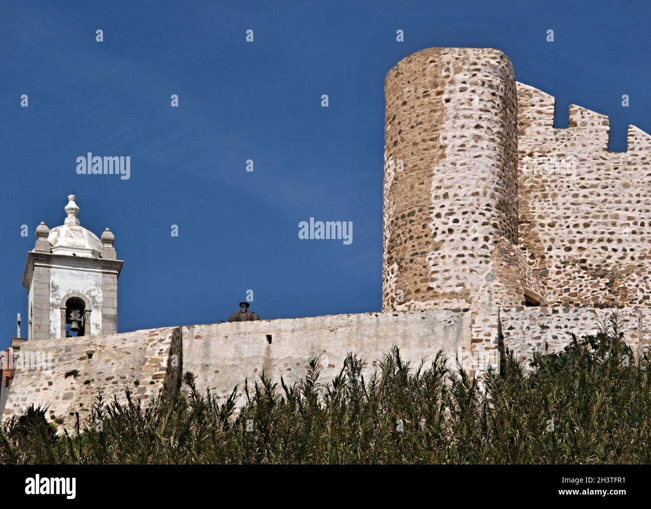 Schloss und Kirche in Sines, Alentejo - Portugal Stockfoto