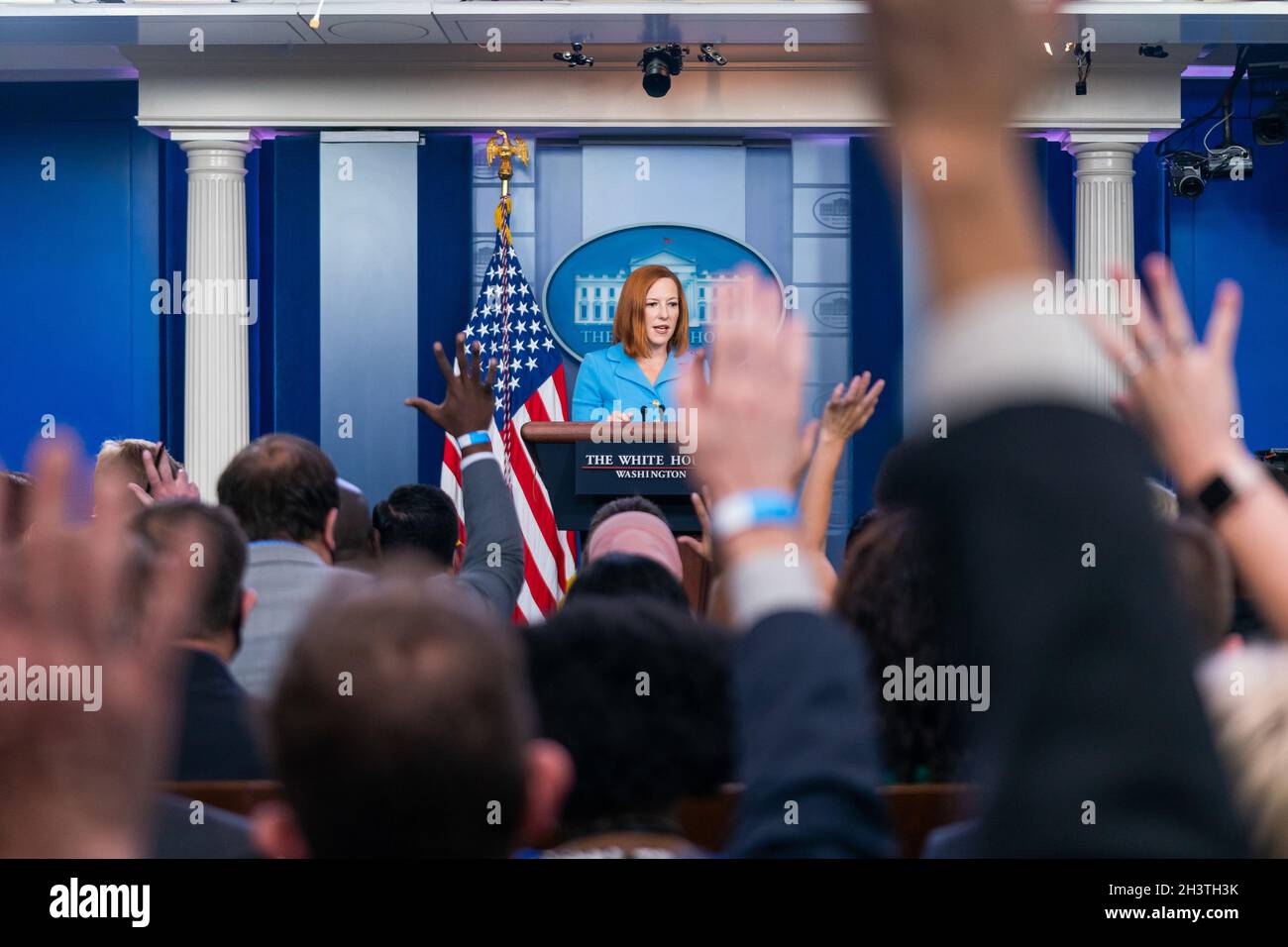 WASHINGTON DC, USA - 10. August 2021 - der Pressesprecher des Weißen Hauses, Jen Psaki, hält am Dienstag, dem 10. August 2021, im James S. Brady eine Pressekonferenz ab Stockfoto