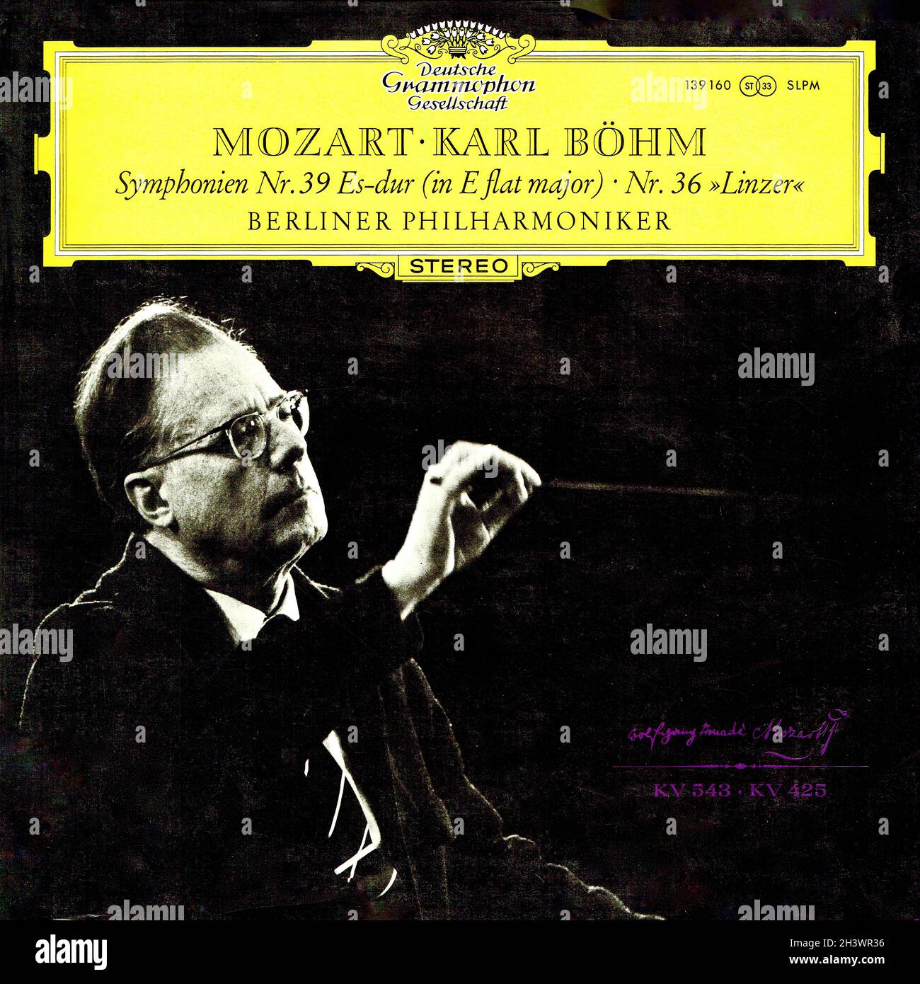 Mozart Symphony 39 â€¢ 36 - BÃ¶hm BPO Deutsche Grammophon 1 - Klassische Musik Vintage Vinyl Schallplatte Stockfoto