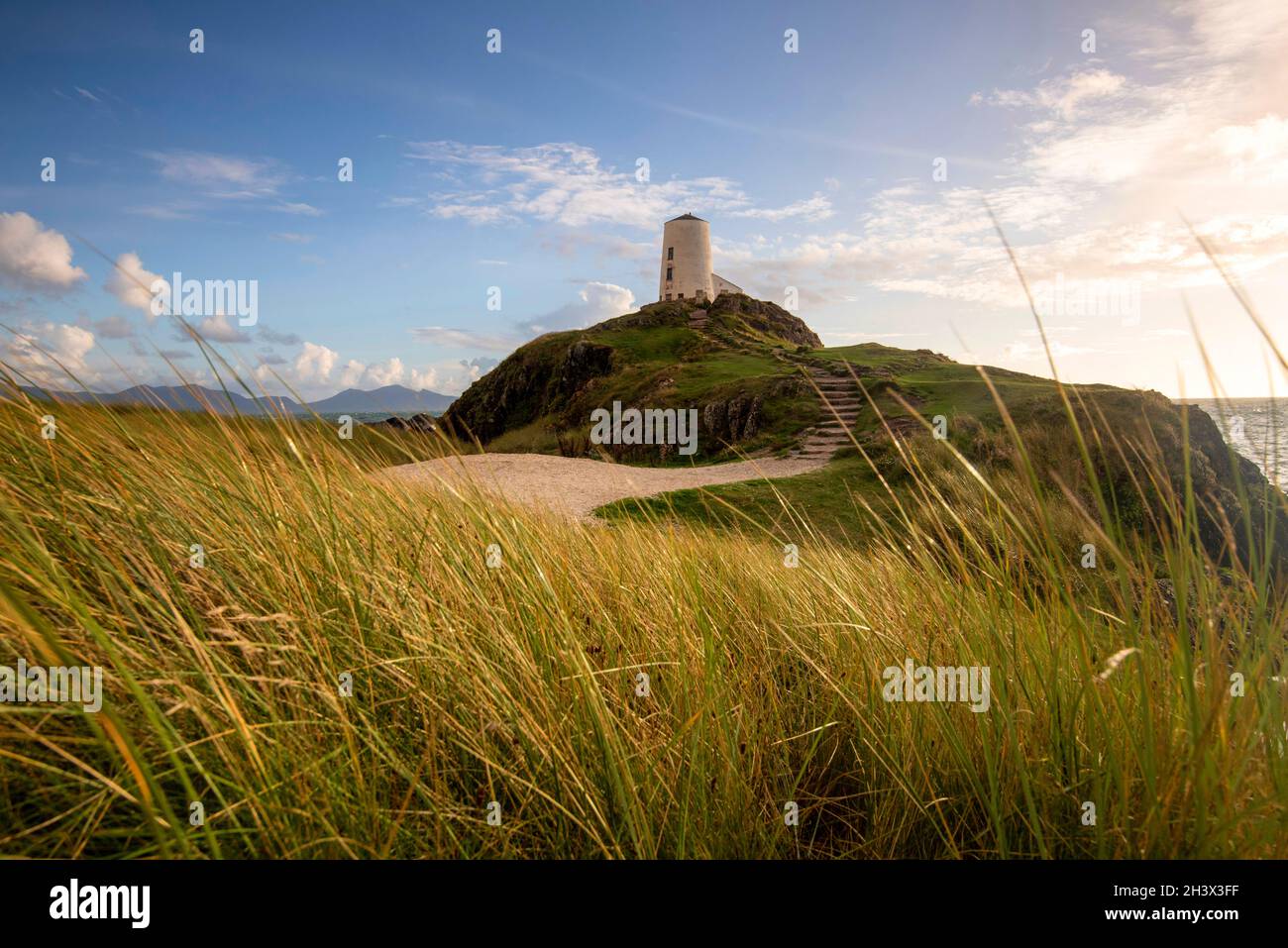 Abenddämmerung auf Llanddwyn Island, Anglesey Wales Großbritannien Stockfoto
