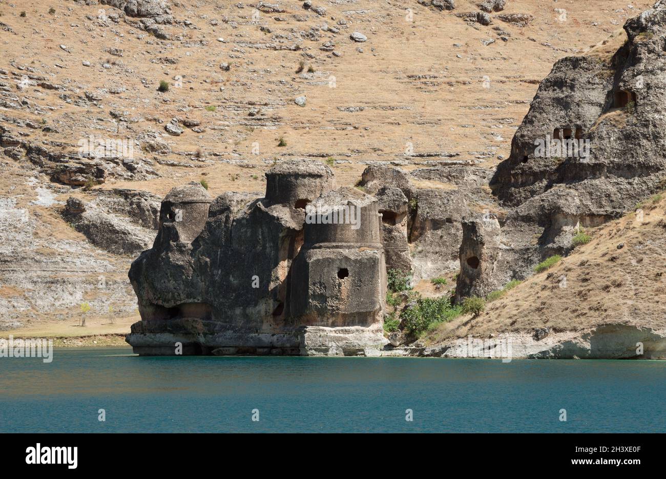 Gräber assyrischer Könige am Fluss Tigris, Egil, Provinz Diyarbakir, Türkei Stockfoto