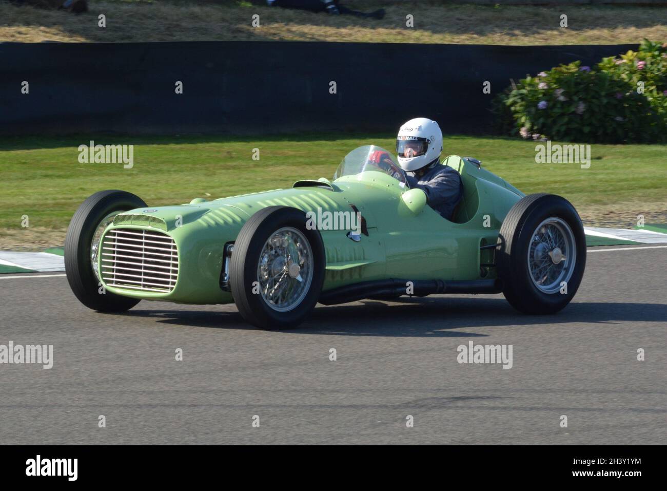 1950 Typ 15 BRM V16 70 Jahre BRM-Parade, Goodwood, Samstag, 18. September 2021. Chassis #3 abgeschrieben bei Albi 1953. Ex Donington Museum. Stockfoto 1950 Typ 15 BRM V16 70 Jahre BRM-Parade, Goodwood, Samstag, 18. September 2021. Chassis #3 abgeschrieben bei Albi 1953. Ex Donington Museum. Stockfoto