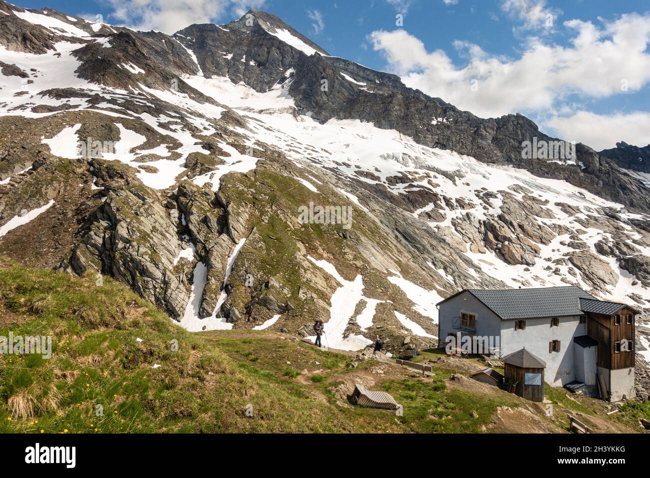 Die RÃ¶tspitze und die LenkjÃ¶chlhÃ¼tte im Ahrntal, Südtirol, Italien Stockfoto