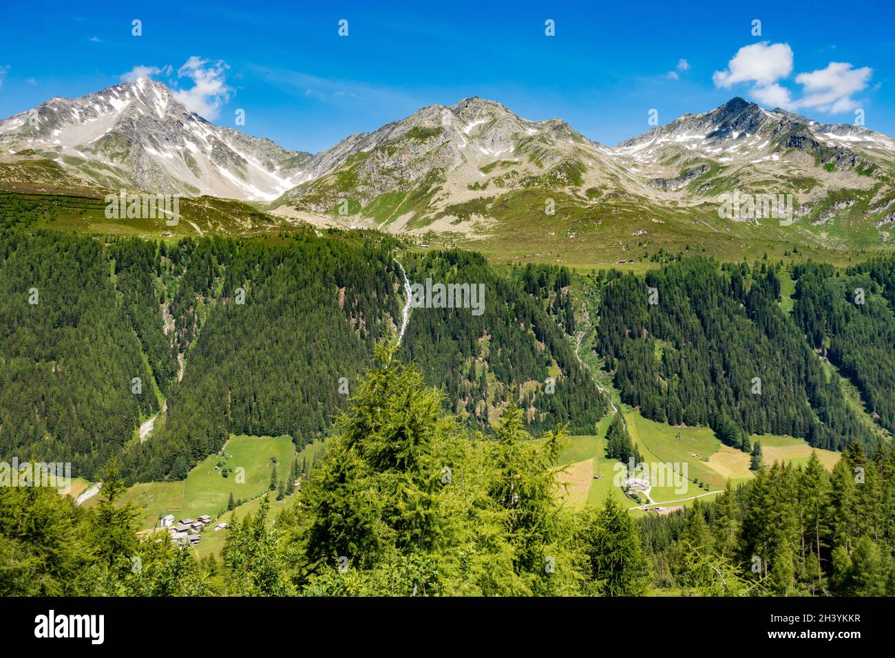 Blick vom RÃ¶tkopf auf die Gipfel Plattakopf, Archbichl und Sauwipfel, Ahrntal, Südtirol Stockfoto