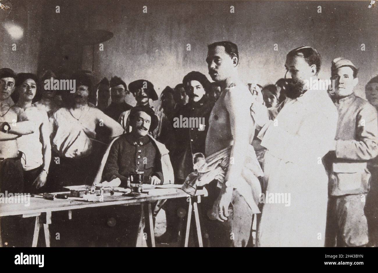 Anti-Typhus-Impfung im Ersten Weltkrieg Foto. Stockfoto