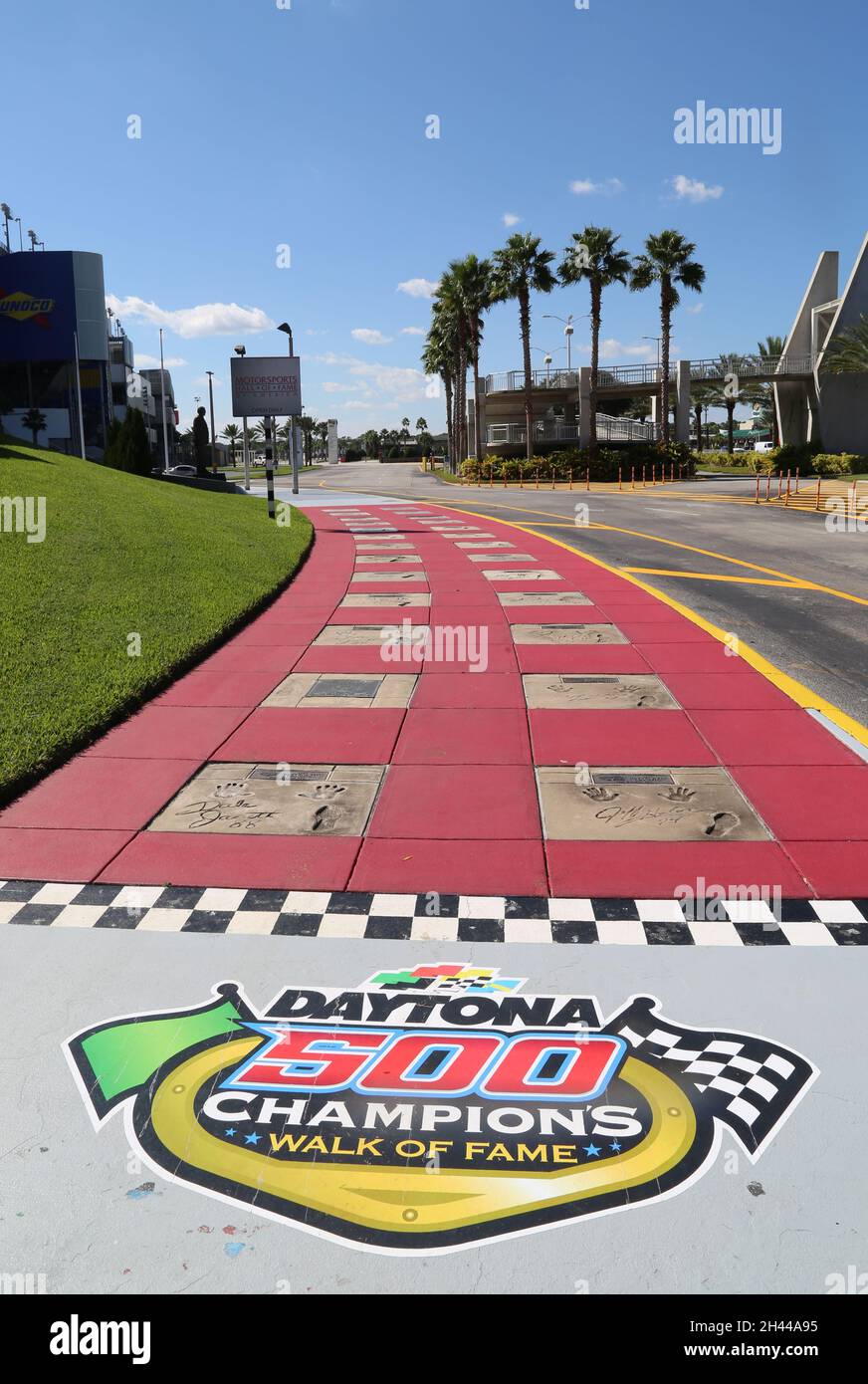 Der 500 Champions Walk of Fame auf dem Dayona International Speedway in Dayona Beach, Florida Stockfoto